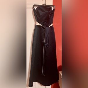 Bill Levkoff | Long, formal, navy dress with navy and cream waist tie